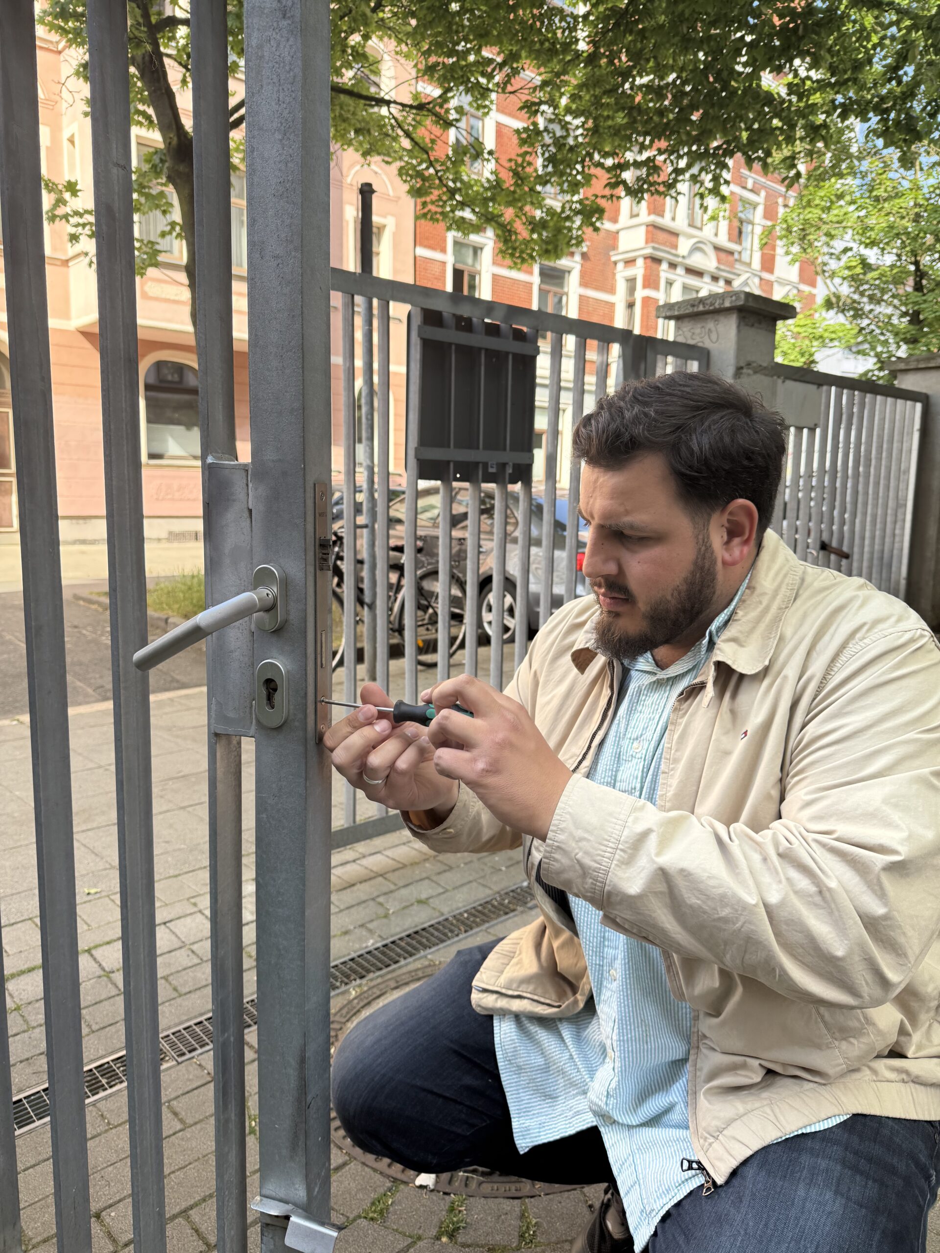 Maßgeschneiderte Lösungen für Gewerbetreibende | Yapar's Schlüsseldienst